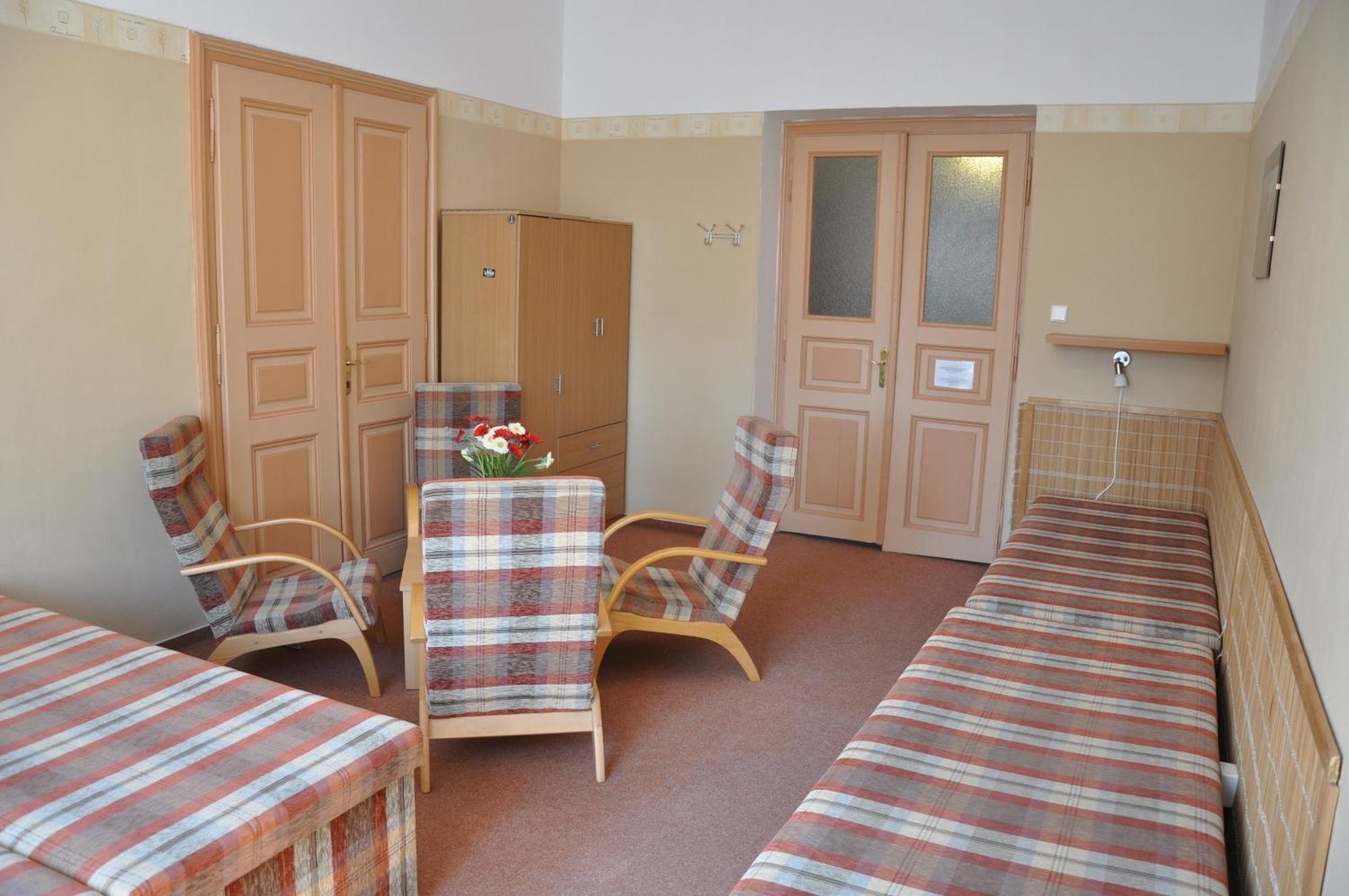 Hotel Decin Exterior photo