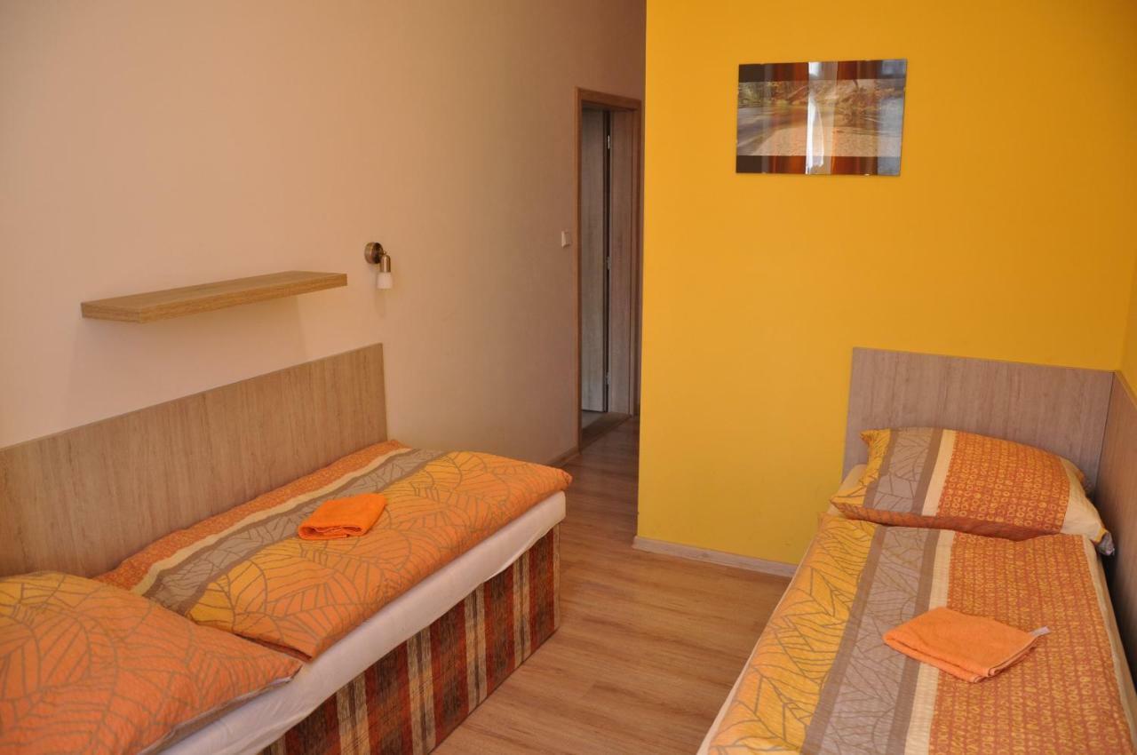 Hotel Decin Exterior photo